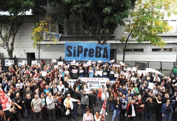 Tras una larga lucha el sindicato de prensa Sipreba consiguió la